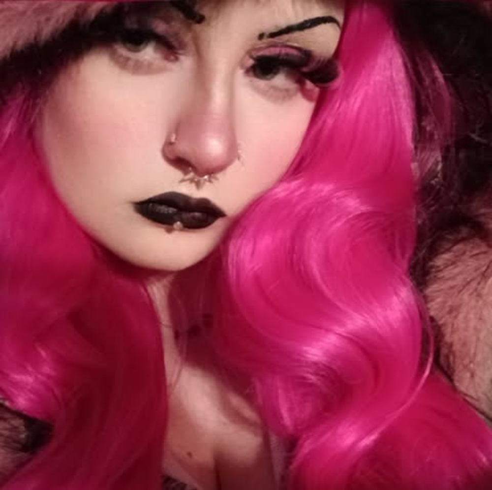 Meet your Posher, Sierra